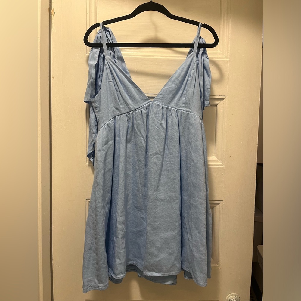 Forever 21 Flowy Mini Dress
